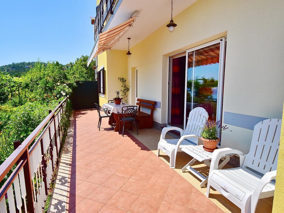 Apartment Laurus-2 By Interhome Lovran Εξωτερικό φωτογραφία