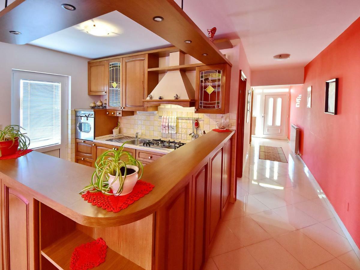 Apartment Laurus-2 By Interhome Lovran Εξωτερικό φωτογραφία