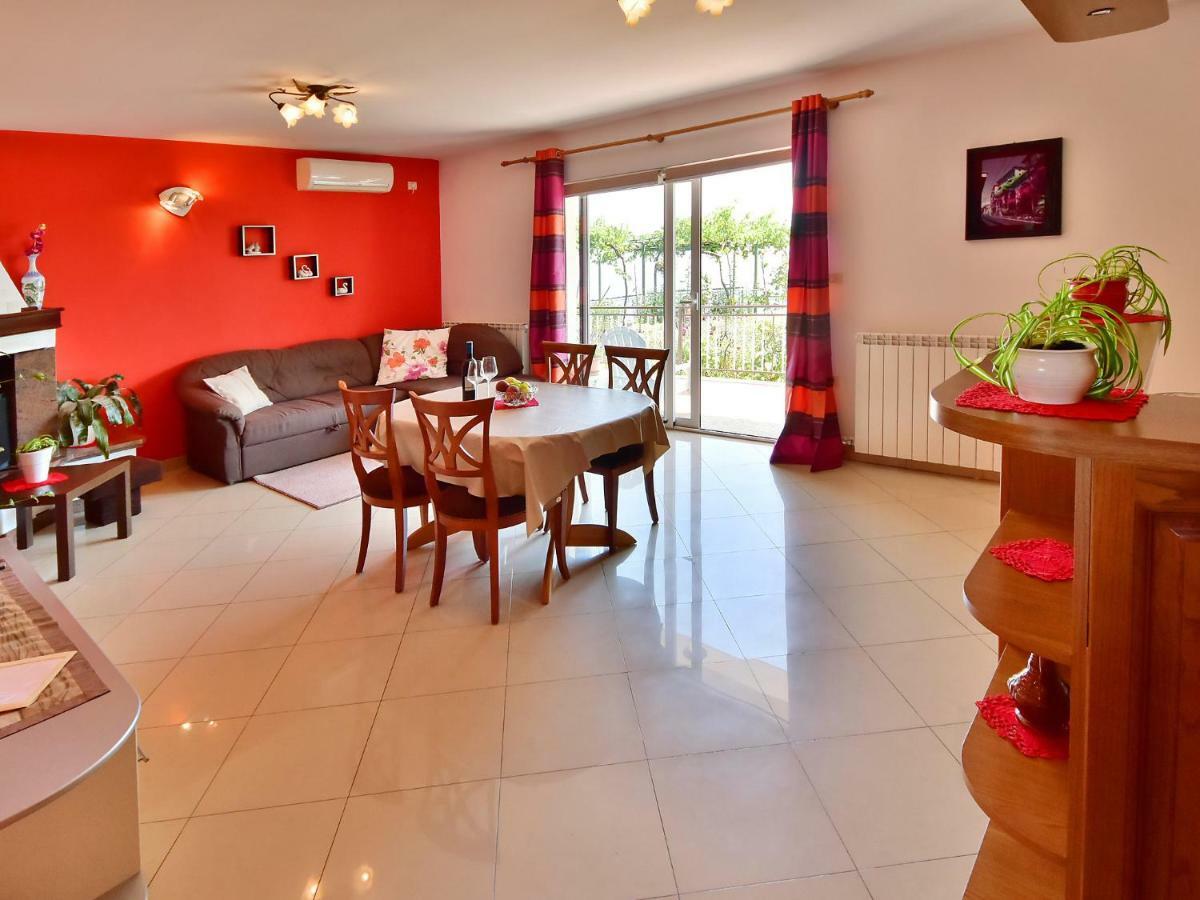 Apartment Laurus-2 By Interhome Lovran Εξωτερικό φωτογραφία